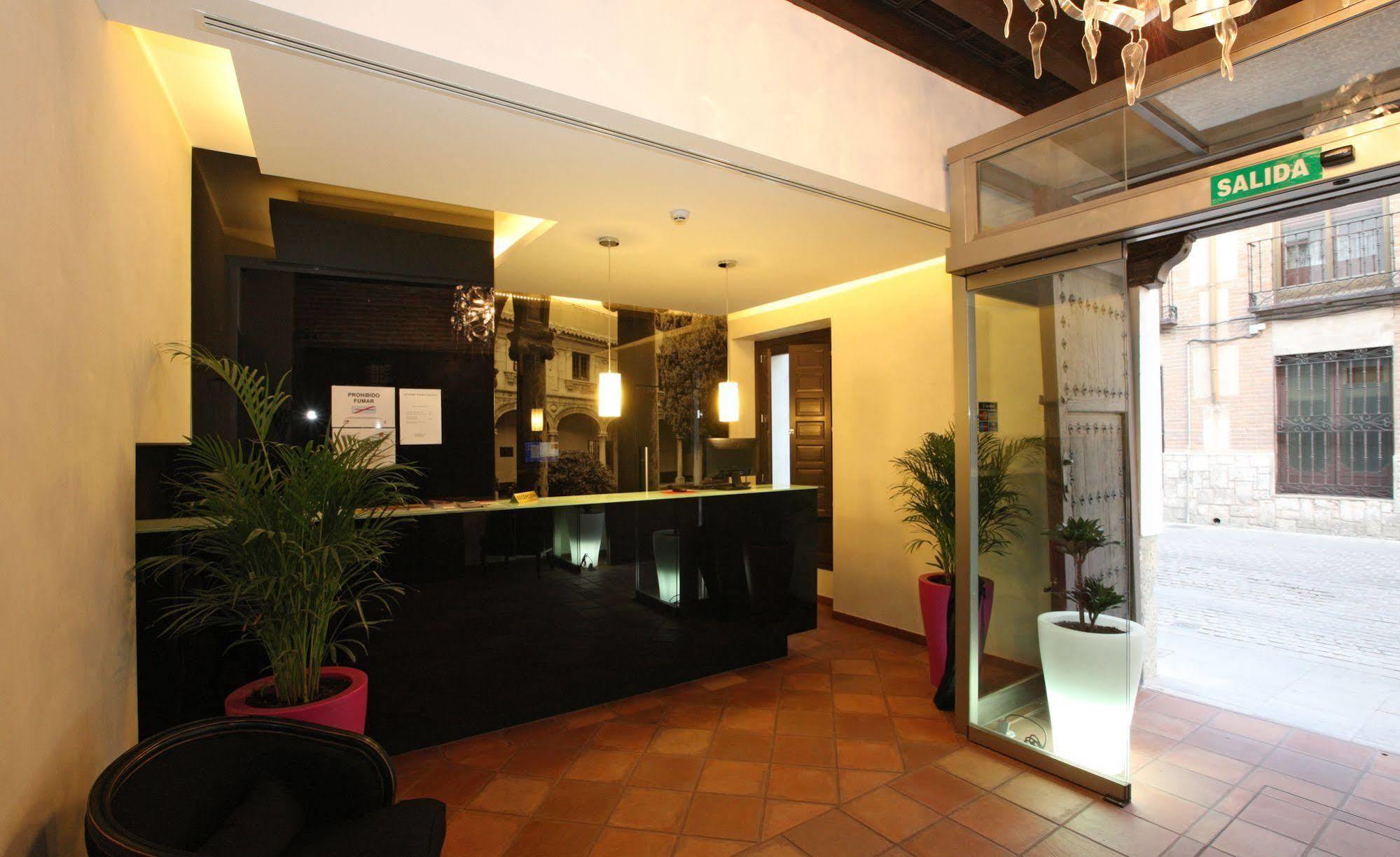 Evenia Alcala Boutique Hotel Alcala de Henares Luaran gambar